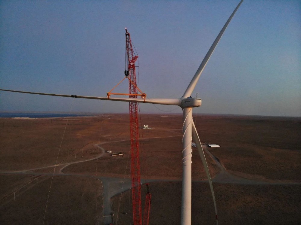 “在县供电公司的支持下