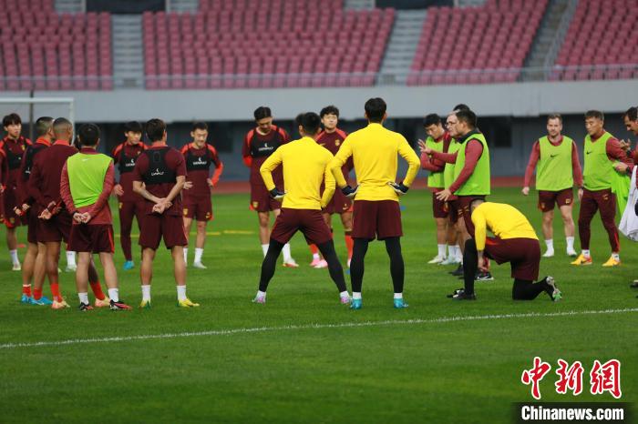 中国男足主场迎战印尼队 专注备战世界杯预选赛