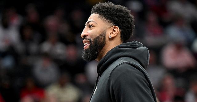 安东尼-戴维斯伤情更新：轻度对抗训练开启复出