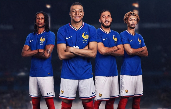 日本队力克英格兰 森保一豪言冲击世界杯冠军