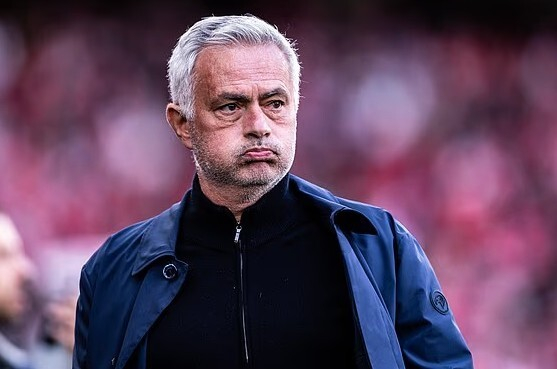 曼联高层倾向选择专注执教的主帅 穆里尼奥二进