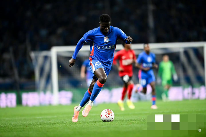 中超第6轮：大连英博绝杀河南申花三连胜领跑积