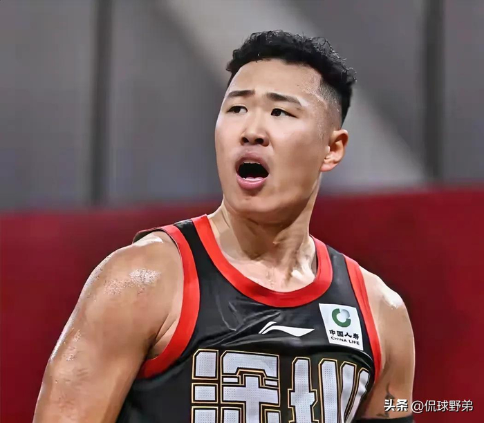 广州男篮主场不敌深圳男篮，季后赛席位悬而未