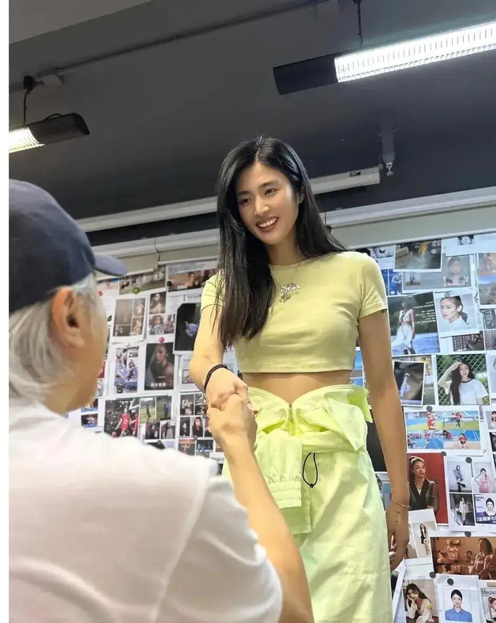 周星驰《少林女足》延迟三年终迎曙光，春节档